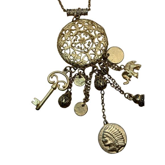 Vintage Open Work Indian Head Pendant Necklace Gold Tone Boho Elephant Disc VTG - Picture 4 of 8